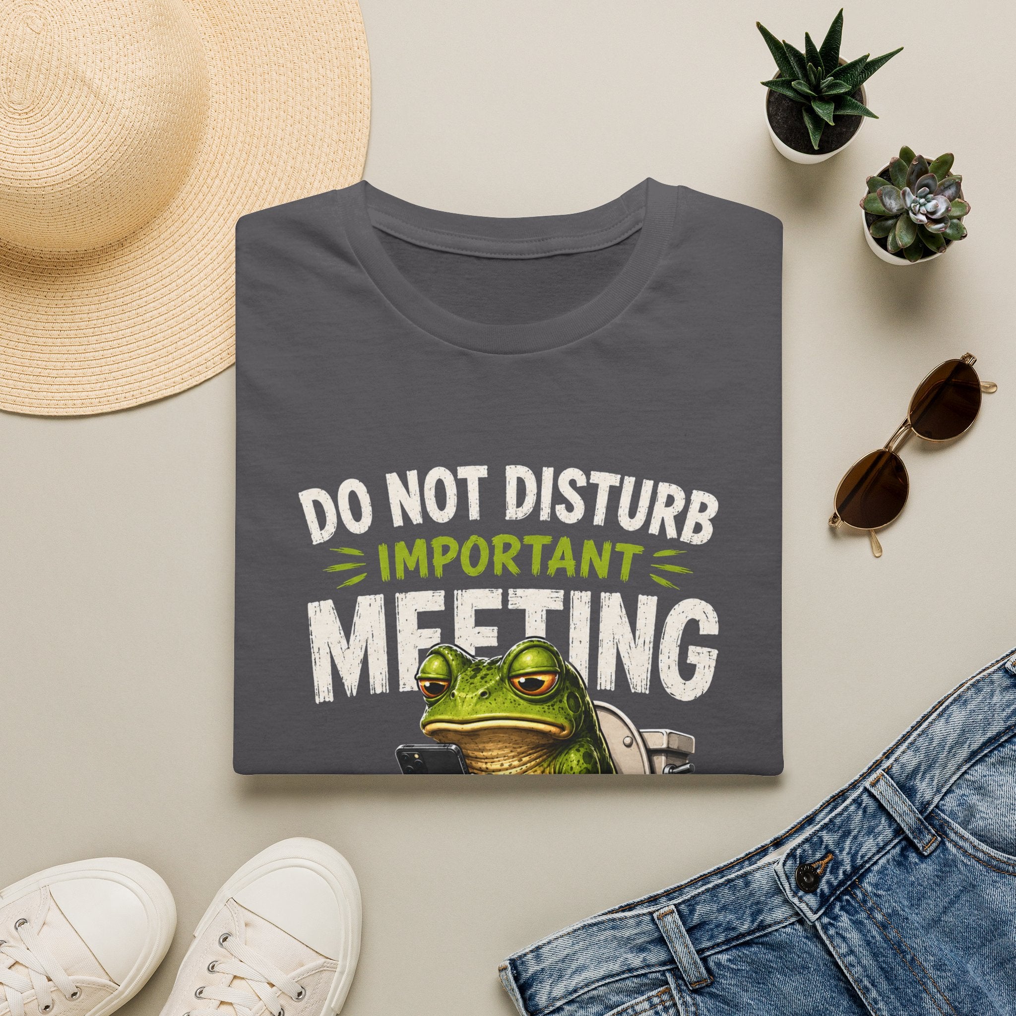 T-Shirt — Do Not Disturb Important Meeting (Funny Frog on Toilet)