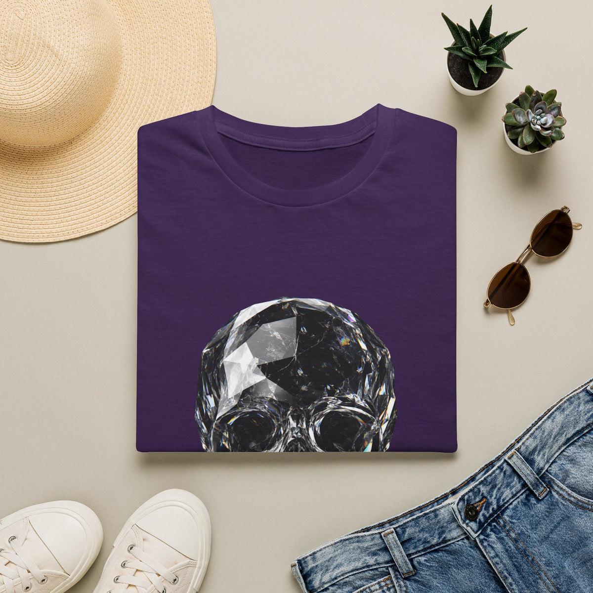 Crystal Skull Noir – Luxury Gothic Crystal Art Design