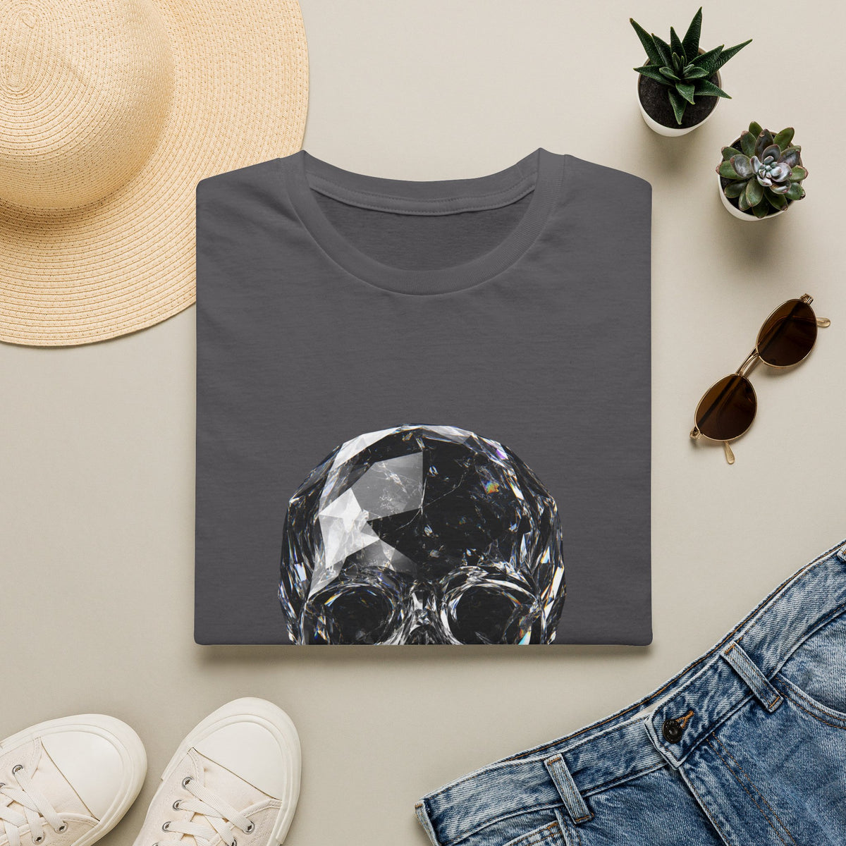 Crystal Skull Noir – Luxury Gothic Crystal Art Design