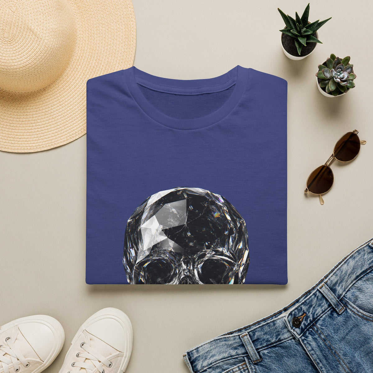 Crystal Skull Noir – Luxury Gothic Crystal Art Design